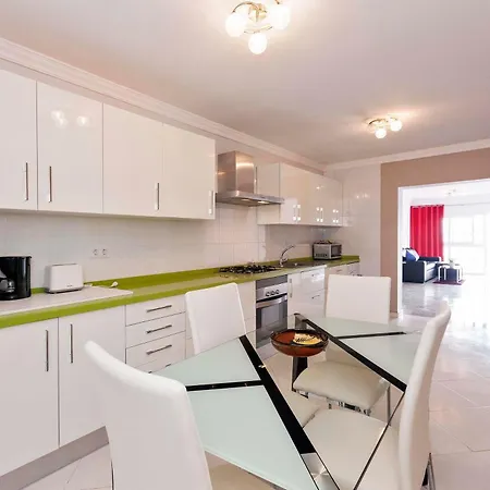 Apartamento La - Sara Vacation *