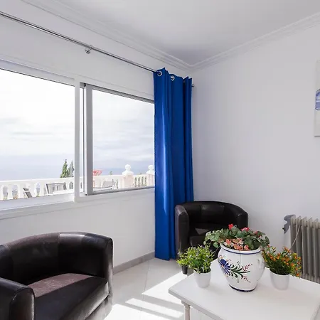 La - Sara Vacation Apartment